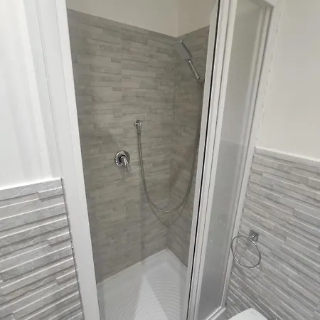 With Charm For 1 Or 2 People - Luna Apartment Lascari